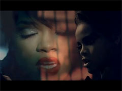 Rihanna - Disturbia
